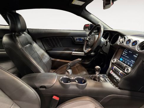 Used 2017 Ford Mustang GT Premium w/ GT Performance Package image 16