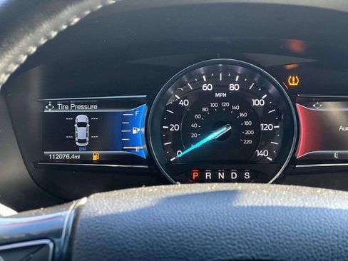 Used 2016 Ford Explorer XLT w/ Equipment Group 202A FWD image 22