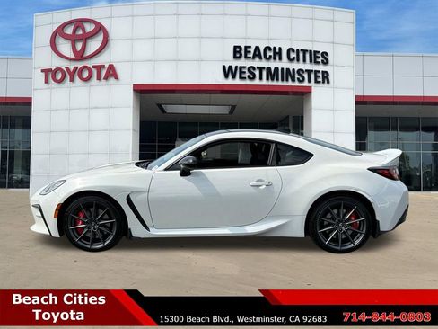 Certified 2025 Toyota GR86 Premium w/ Performance Package RWD image 7