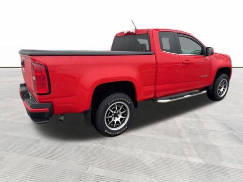 Used 2020 Chevrolet Colorado W/T w/ WT Convenience Package image 3