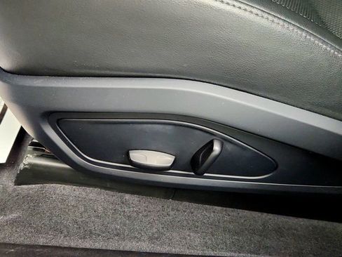 Used 2021 Porsche Taycan 4S image 12