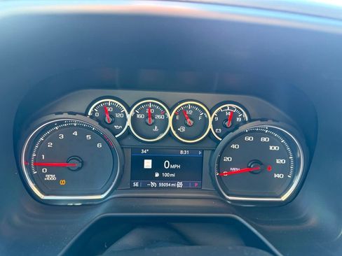 Used 2021 Chevrolet Tahoe Z71 w/ Rear Media and Nav Package image 15