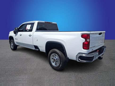Used 2024 Chevrolet Silverado 3500 LT w/ Convenience Package AWD/4WD image 6