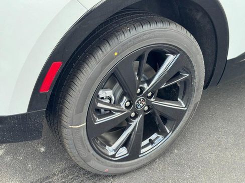 New 2026 Buick Envision Sport Touring image 5