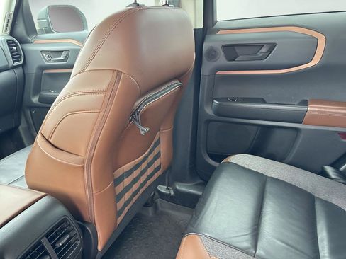 Used 2022 Ford Bronco Sport Outer Banks w/ Tech Package AWD/4WD image 19