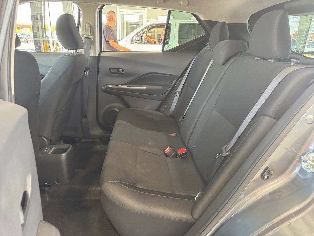 Used 2025 Nissan Kicks Play S FWD image 19