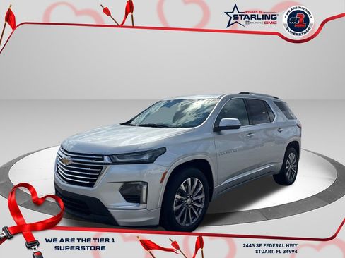 Certified 2022 Chevrolet Traverse Premier image 1