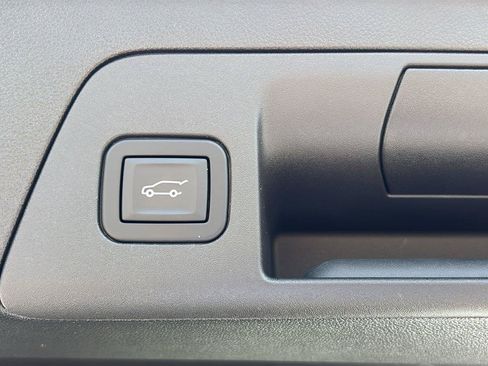 Certified 2023 Buick Envision Preferred AWD/4WD image 20