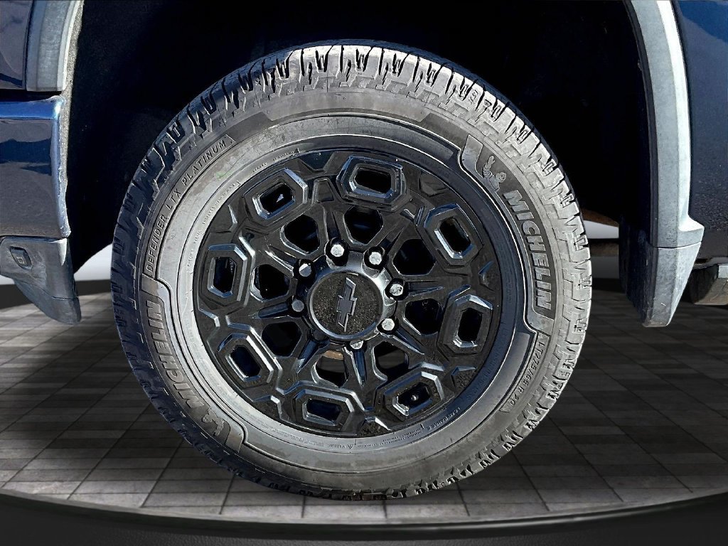 Used 2022 Chevrolet Silverado 2500 High Country AWD/4WD image 37