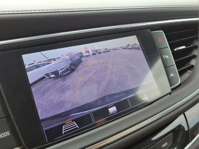Used 2020 Buick Enclave Premium w/ Sun and Sites Package FWD image 24