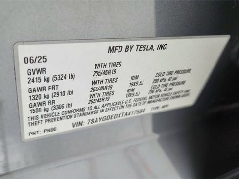 Used 2026 Tesla Model Y 2WD image 59
