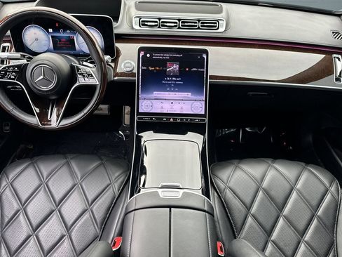 Used 2024 Mercedes-Benz Maybach S 580 4MATIC image 16
