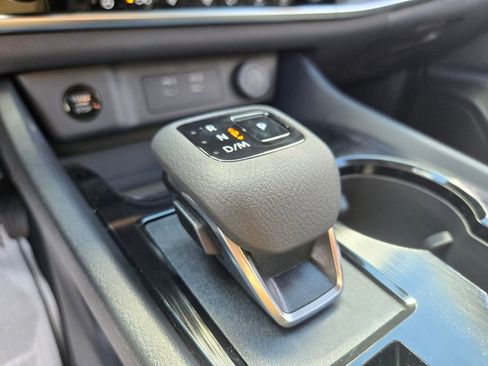 New 2026 Nissan Rogue SV AWD/4WD image 8