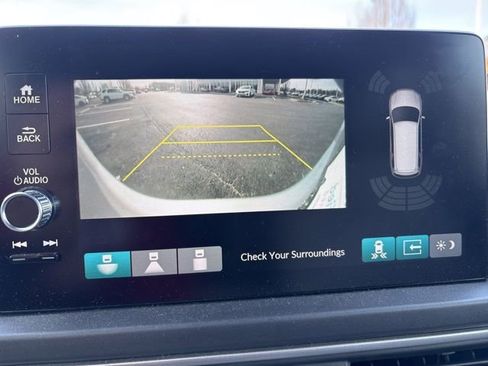 Used 2024 Honda Pilot EX-L image 19