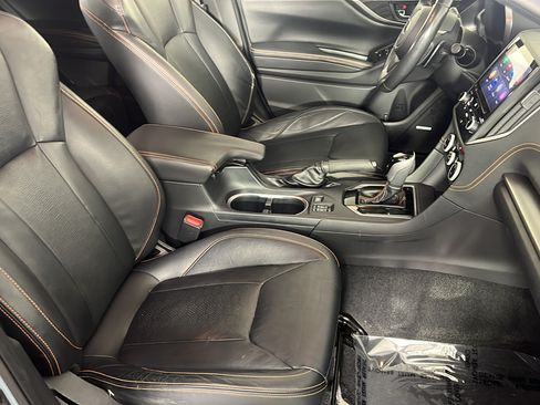 Used 2019 Subaru Crosstrek 2.0i Limited w/ Moonroof Package w/Navigation AWD/4WD image 22