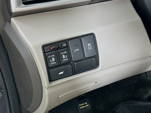 Used 2016 Honda Odyssey EX-L image 15