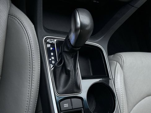 Used 2018 Hyundai Sonata Limited image 20