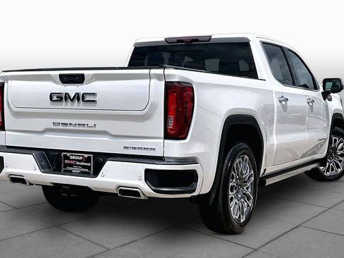 Used 2023 GMC Sierra 1500 Denali Ultimate AWD/4WD image 13