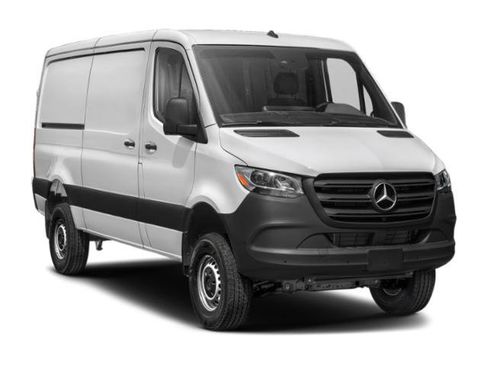 Used 2025 Mercedes-Benz Sprinter 2500 image 6