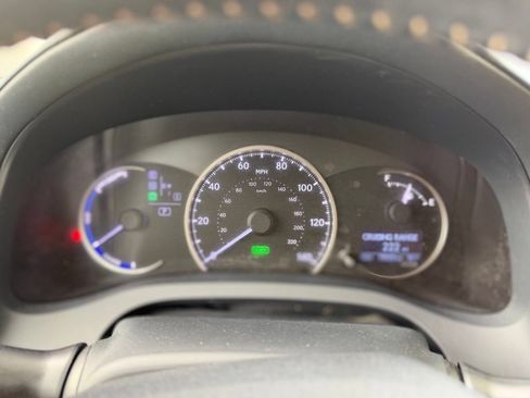 Used 2016 Lexus CT 200h w/ Seat Comfort Package FWD image 20