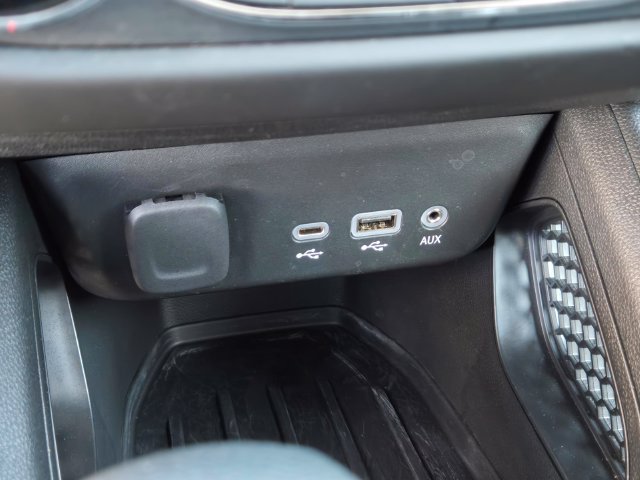 Certified 2023 Chevrolet TrailBlazer LT FWD image 24