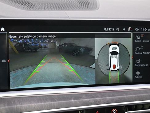 Used 2022 BMW X7 xDrive40i w/ Parking Assistance Package AWD/4WD image 32