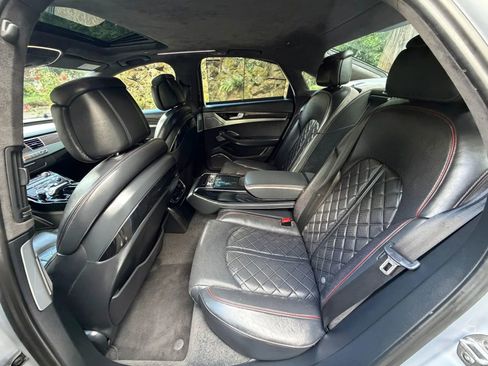 Used 2017 Audi S8 Plus AWD/4WD image 12