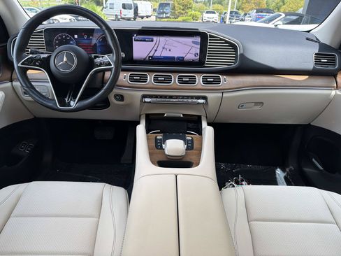Certified 2024 Mercedes-Benz GLE 450e 4MATIC image 13
