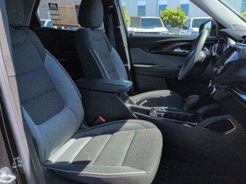 Used 2023 Chevrolet TrailBlazer LT w/ Convenience Package FWD image 29
