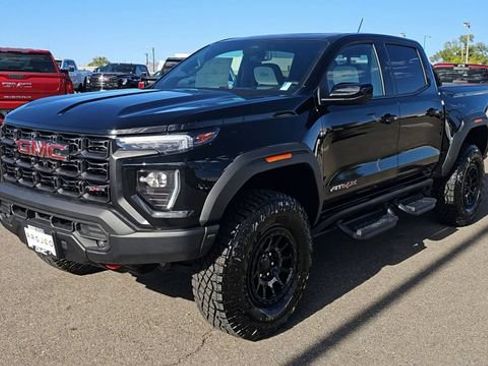 New 2026 GMC Canyon AT4X w/ AT4X AEV Edition AWD/4WD image 4