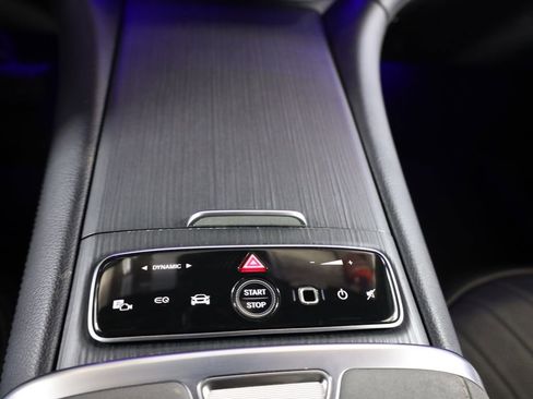 Used 2023 Mercedes-Benz EQS 580 4MATIC SUV w/ Exclusive Trim Package image 24