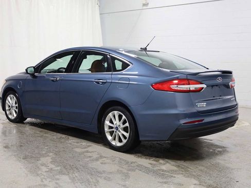 Used 2019 Ford Fusion Energi Titanium image 3