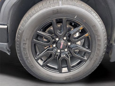 Used 2023 GMC Sierra 1500 Elevation image 10