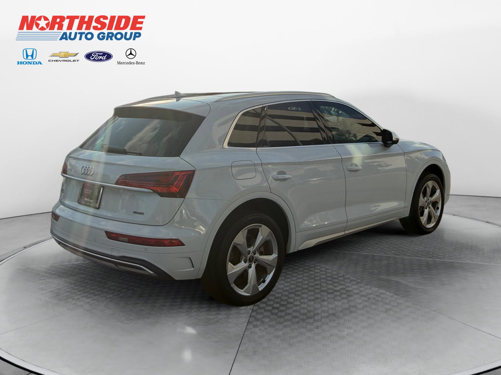 Used 2021 Audi Q5 2.0T Premium Plus w/ Premium Plus Package AWD/4WD image 7