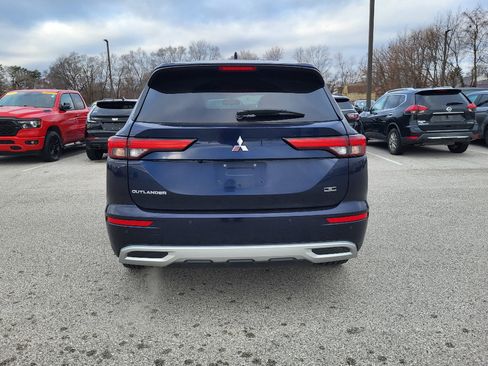 Used 2023 Mitsubishi Outlander SE image 12