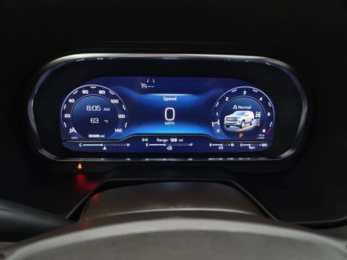 Used 2024 Chevrolet Tahoe Z71 w/ Off-Road Capability Package image 26