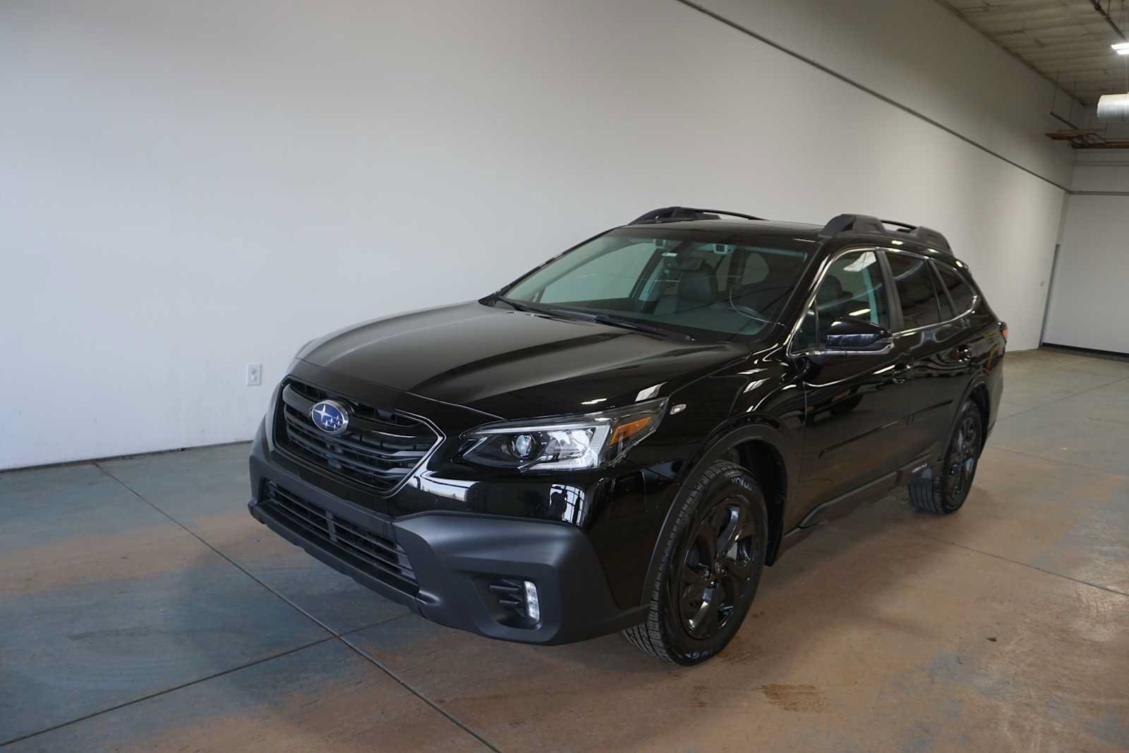 Used 2020 Subaru Outback Onyx Edition XT w/ Popular Package #2 AWD/4WD image 1