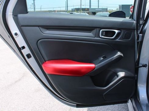 Used 2024 Honda Civic Sport image 28