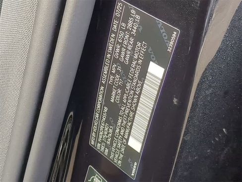 New 2026 Volvo XC90 B6 Plus w/ Protection Package Premier image 35