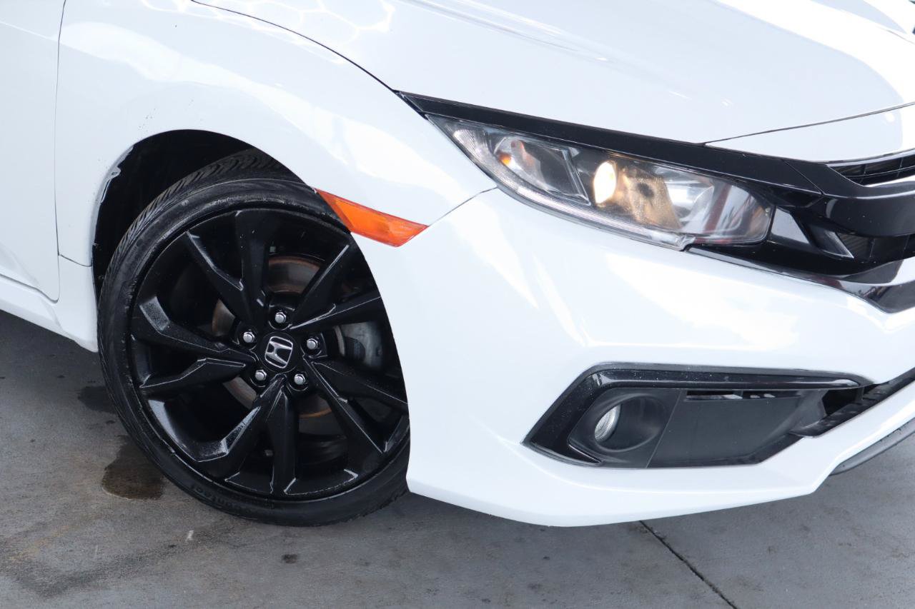 Used 2019 Honda Civic Sport image 4