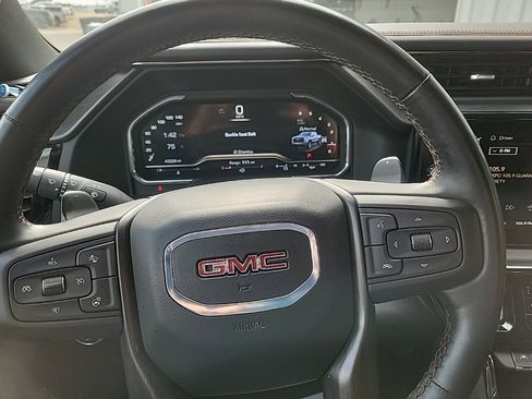 Used 2024 GMC Sierra 1500 AT4 w/ Technology Package image 9