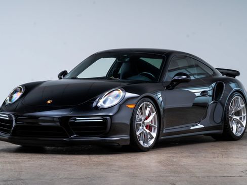 Used 2017 Porsche 911 Turbo AWD/4WD image 3