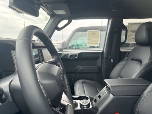 New 2026 Ford Bronco Outer Banks AWD/4WD image 27