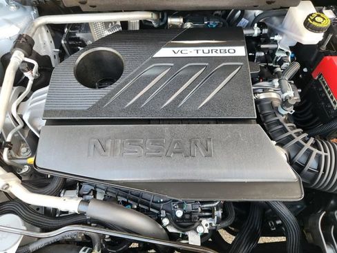Used 2025 Nissan Rogue SV FWD image 27