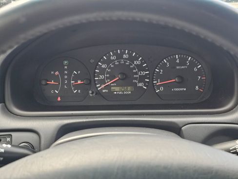 Used 2002 Toyota Solara SE FWD image 29