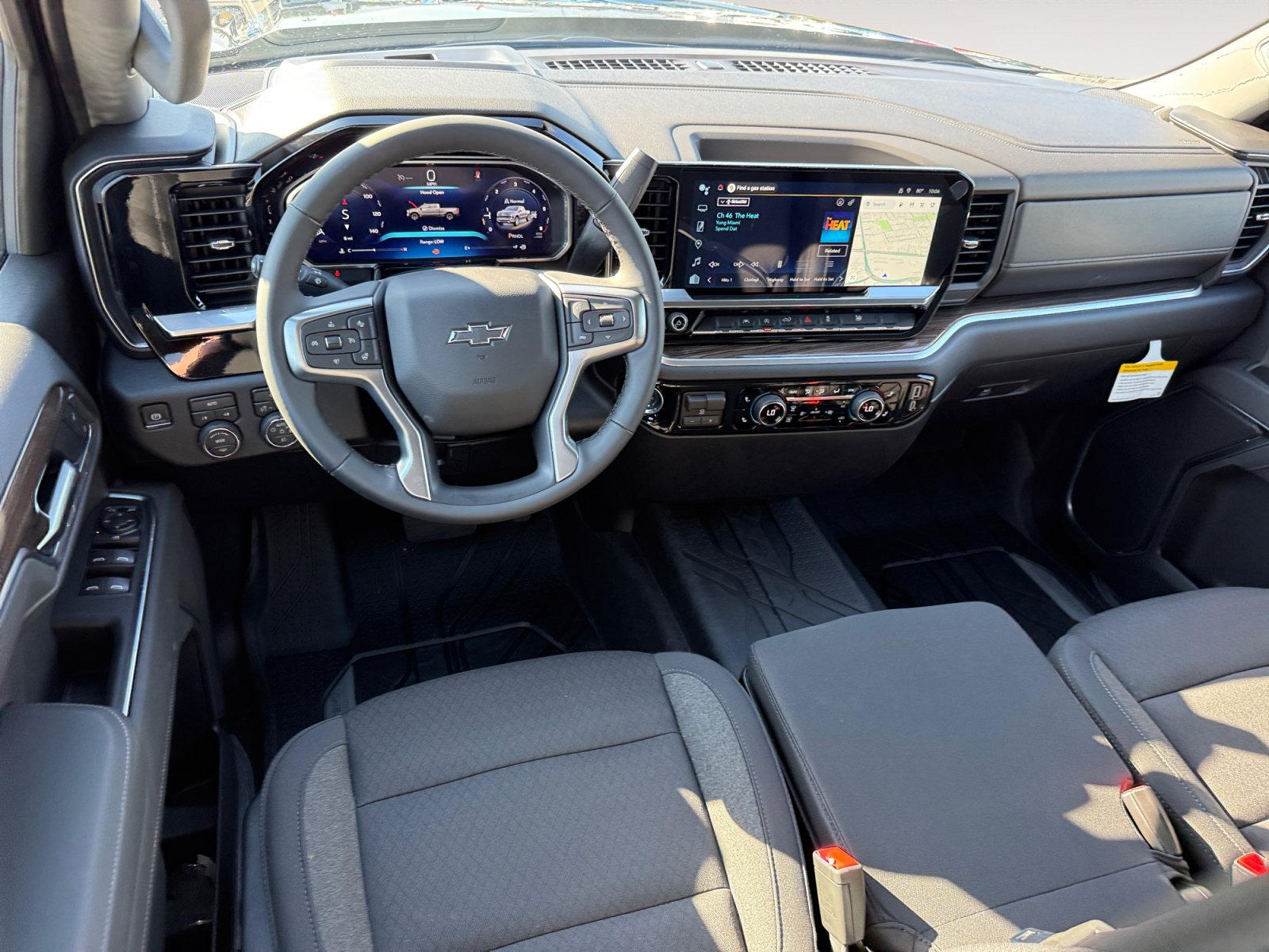 New 2026 Chevrolet Silverado 1500 RST w/ RST Select Package AWD/4WD image 15