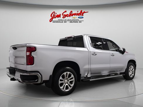 Used 2022 Chevrolet Silverado 1500 LTZ w/ LTZ Convenience Package II AWD/4WD image 6