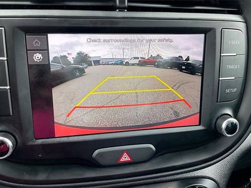 Used 2025 Kia Soul LX image 14