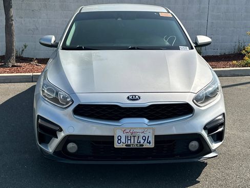 Used 2019 Kia Forte LXS FWD image 3