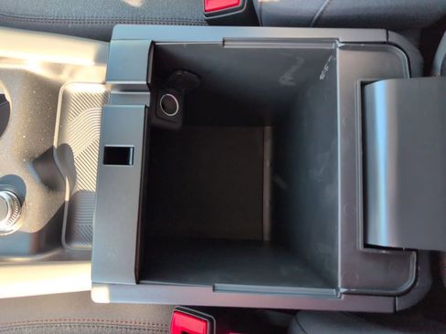 New 2026 Ford Explorer Active image 33